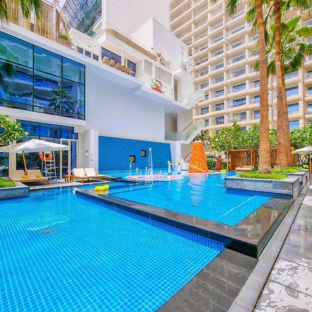 Eden'S Homes & Villas - Five Palm Residences Dubai Bagian luar foto